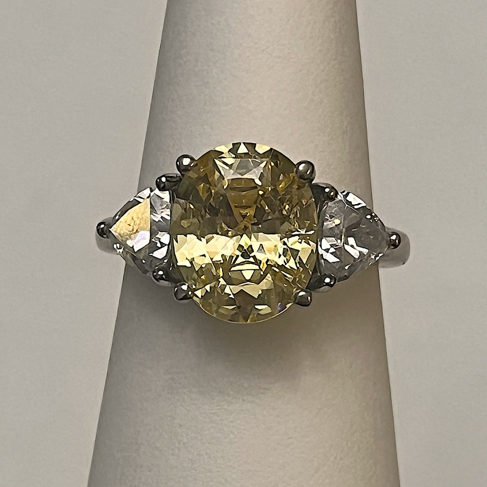 4.38 CTW Oval Canary CZ and Trillions 925 Sterling Silver Ring Size 7 Video